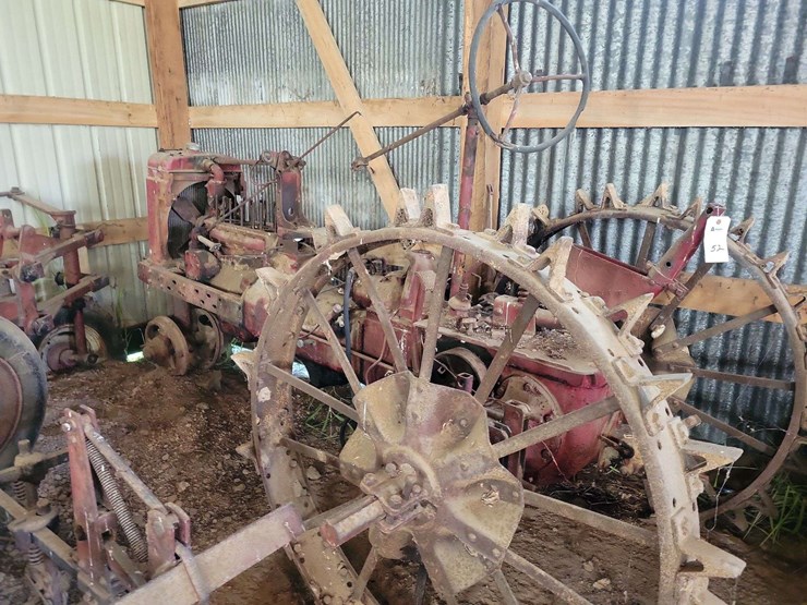 farmall-h-image-1