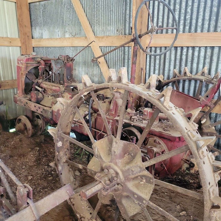 Farmall H