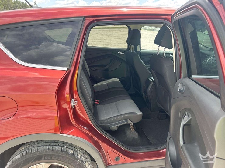 2014-ford-escape-image-23
