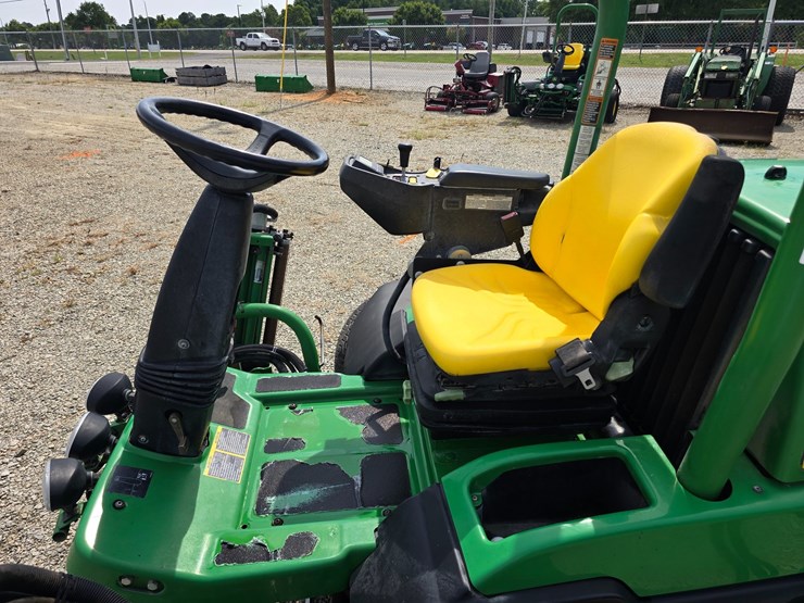 2016-john-deere-7500a-image-17