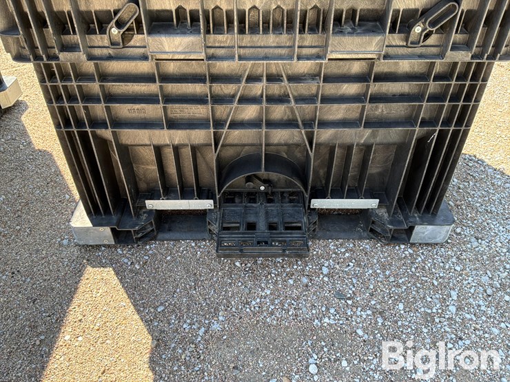 buckhorn-5745330fr0-bulk-seed-boxes-image-12