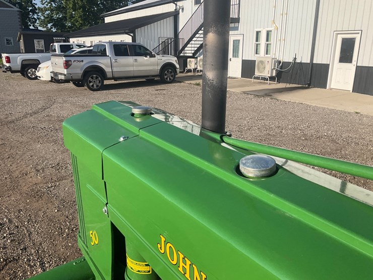 1953-john-deere-50-image-23