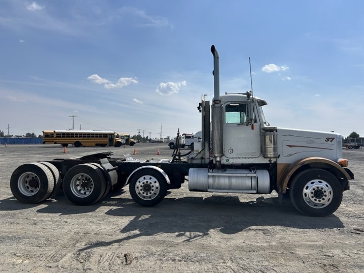 1994-peterbilt-378-image-6