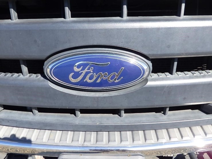 2014-ford-f550-image-9