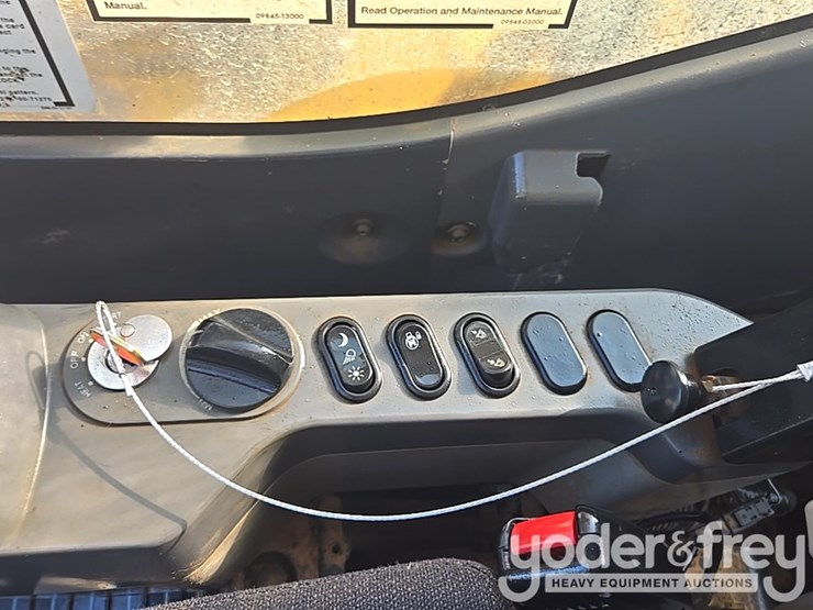 2020-komatsu-pc360-lc-11-image-41
