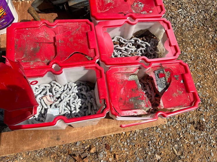 (7)-buckets-of-used-3/8-chains,-image-6