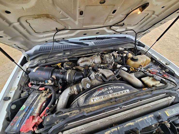 2009-ford-f550-image-34