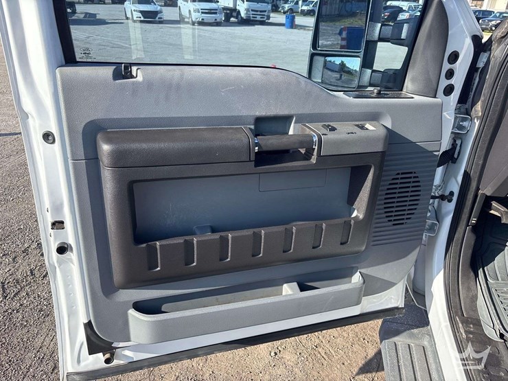 2016-ford-f250-image-12