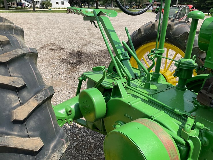 john-deere-a-image-14