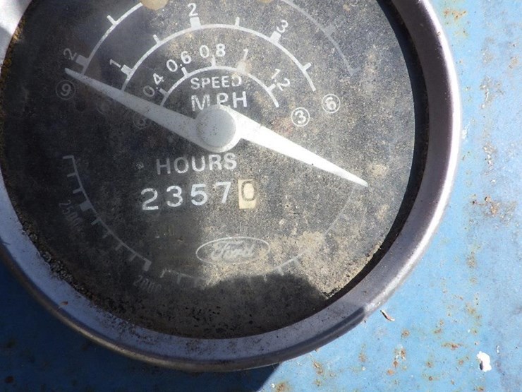 ford-tractor-image-31
