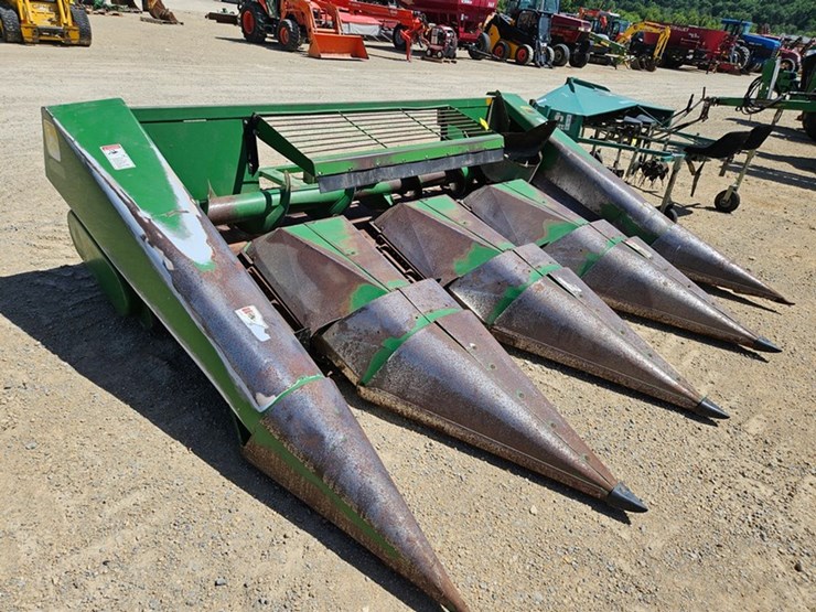 john-deere-444-image-7