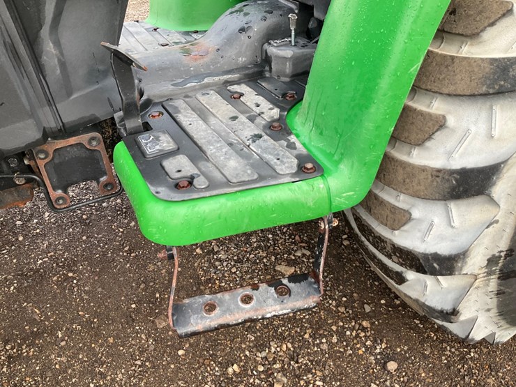 john-deere-3038e-image-18