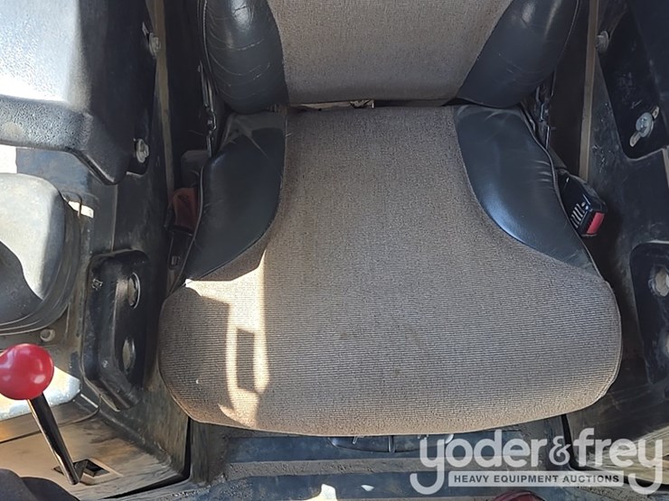 2018-deere-850k-image-50