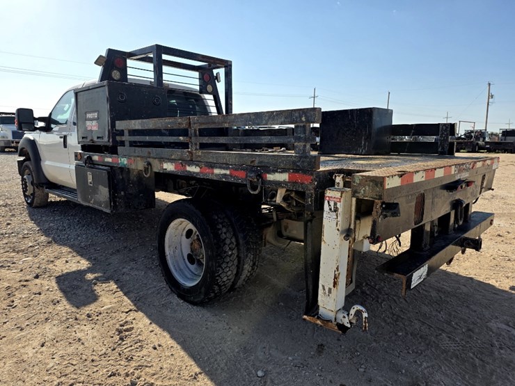 2013-ford-f550-image-7