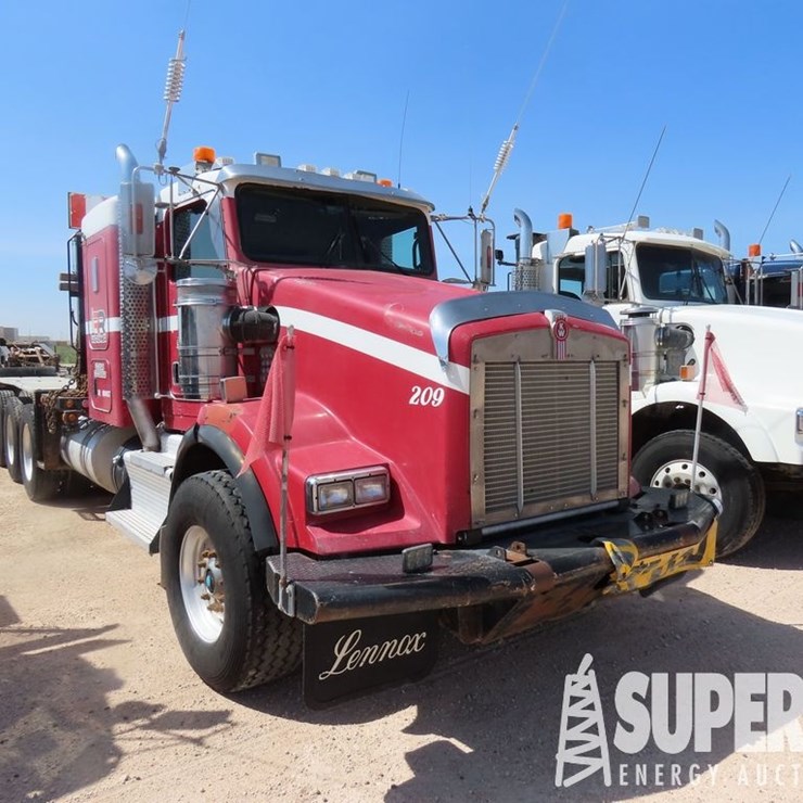 2011 KENWORTH T800