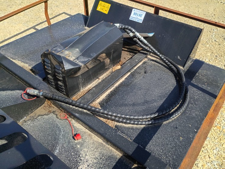 #26108-•-agt-brushcutter-skid-steer-attachment-image-7