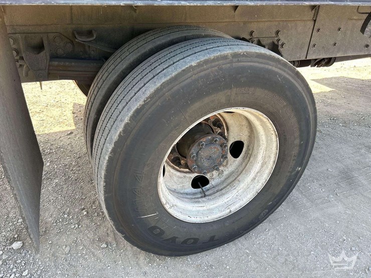 2019-ford-f750-image-39