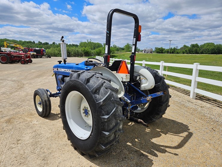farmtrac-545-image-3