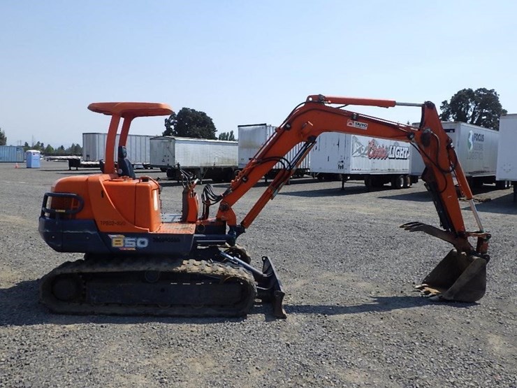yanmar-b50-image-6