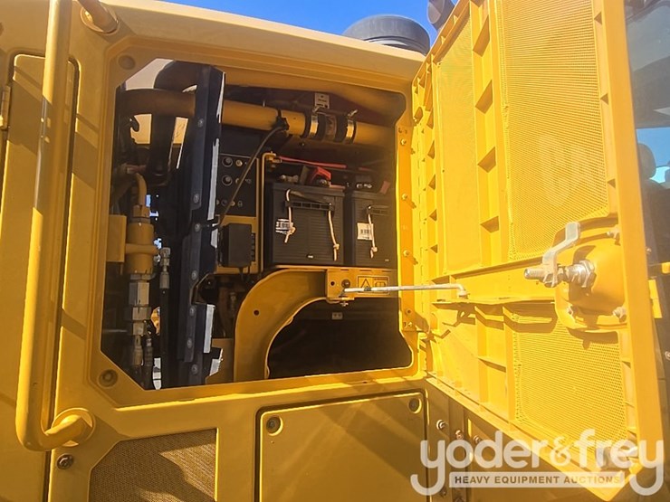 2019-caterpillar-140m3-image-35