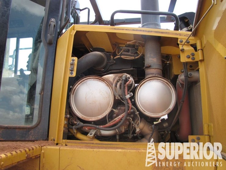 caterpillar-d6t-xl-image-5
