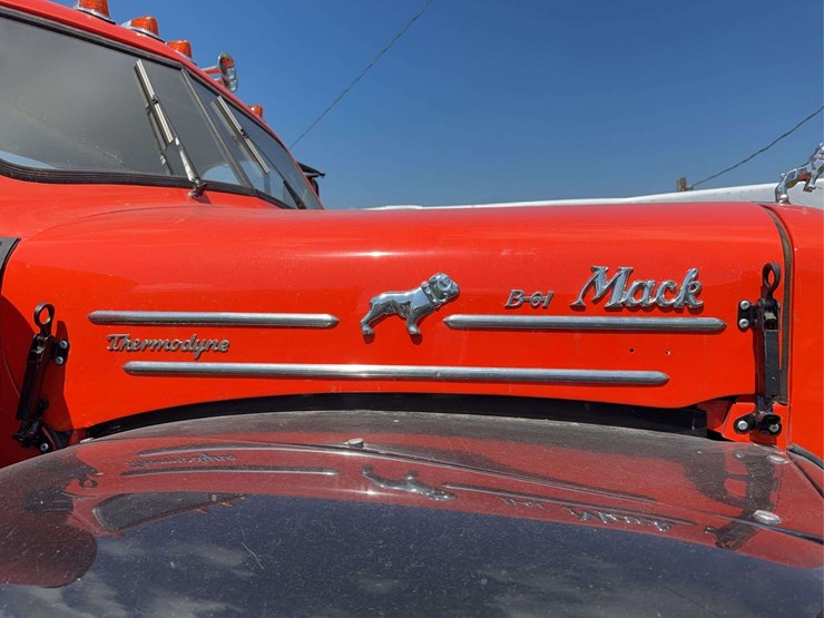 mack-b61-image-14