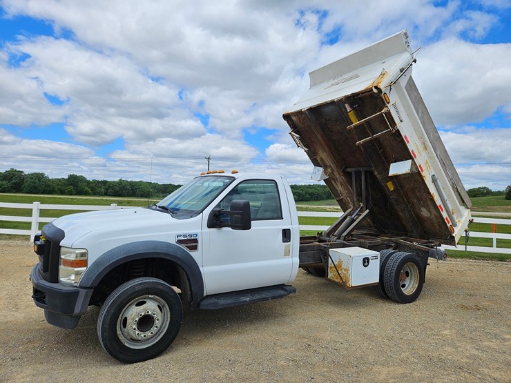 2009-ford-f550-image-53