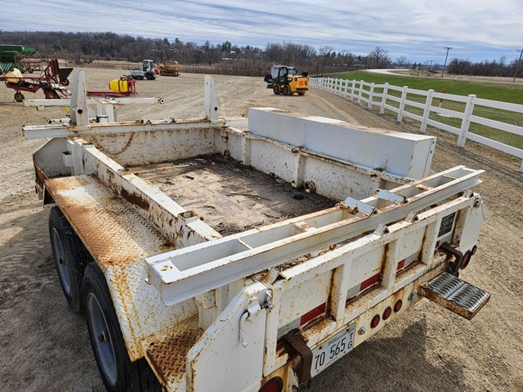 #79-•-2013-brooks-bros-tandem-axle-pole-trailer-image-16