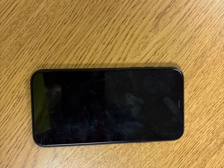 iphone-11s-xrs-se3s-image-8