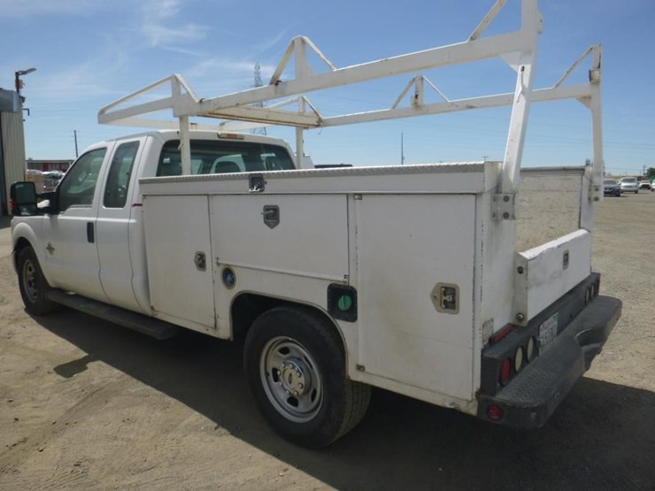 2014-ford-f350-image-4