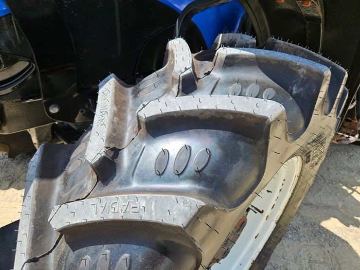 new-holland-t6.155-image-17