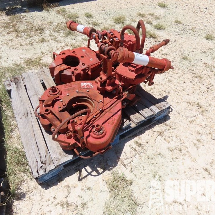 MASSEY-FERGUSON 8