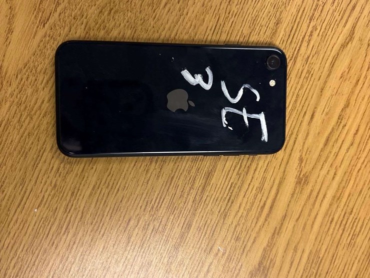 iphone-11s-xrs-se3s-image-5