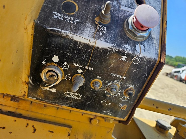 john-deere-18-image-57