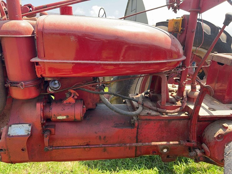 1954-farmall-super-h-image-43