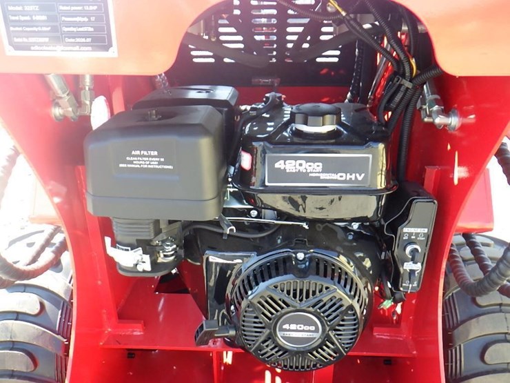 2026-sdlool-323tz-skid-steer-loader-image-11