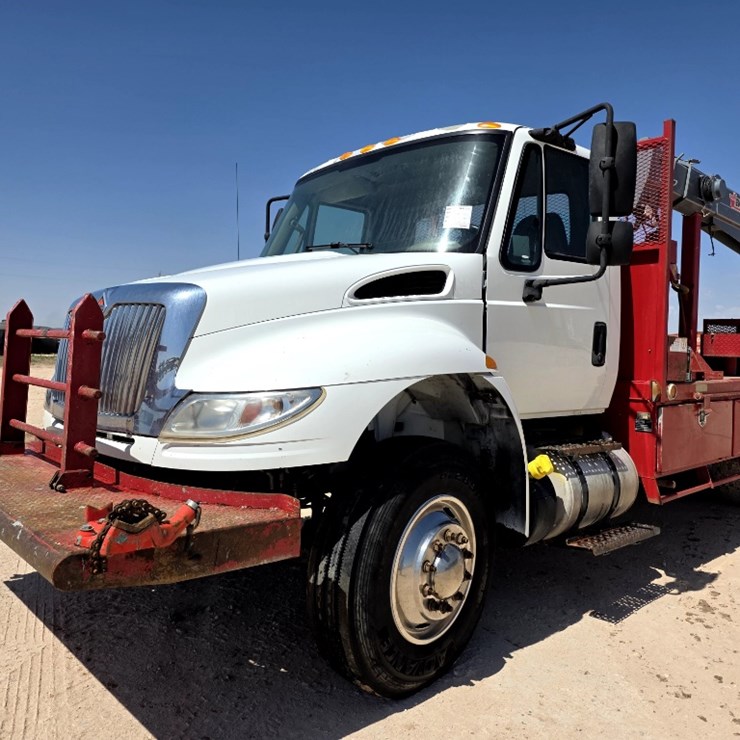 2018 INTERNATIONAL DURASTAR 4300