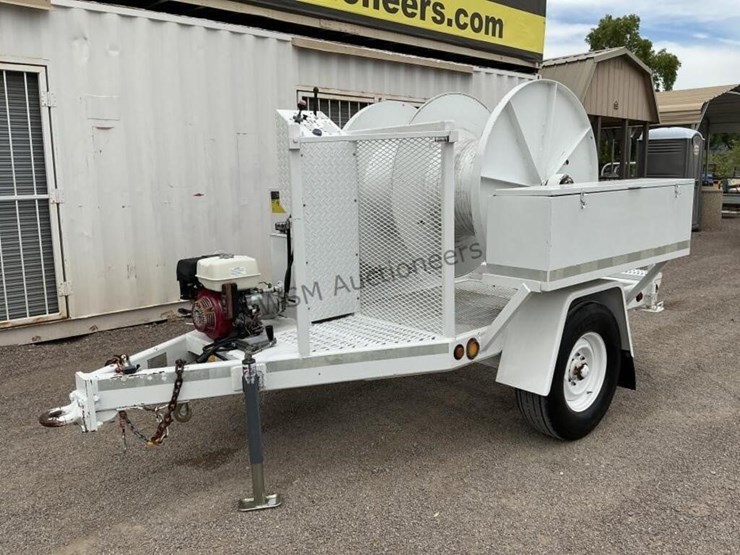 2004-az-aerial-reel-trailer-image-2