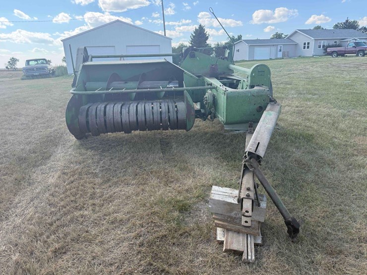 john-deere-14t-image-8