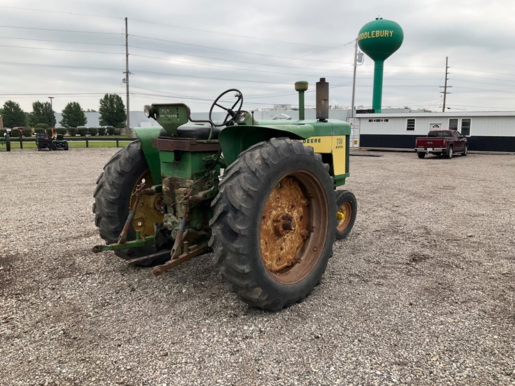 1961-john-deere-730-image-5