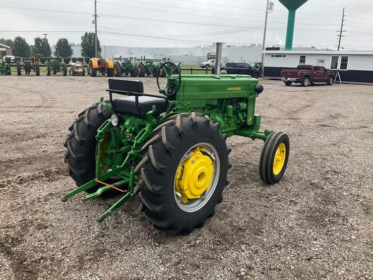 1953-john-deere-40-image-4