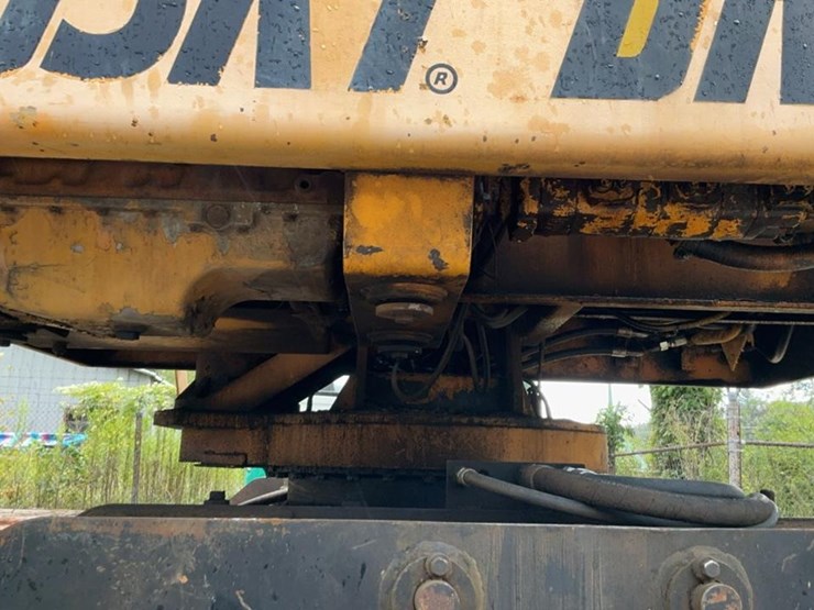 #131-•-1988-husky-brute-knuckleboom-on-truck-image-38