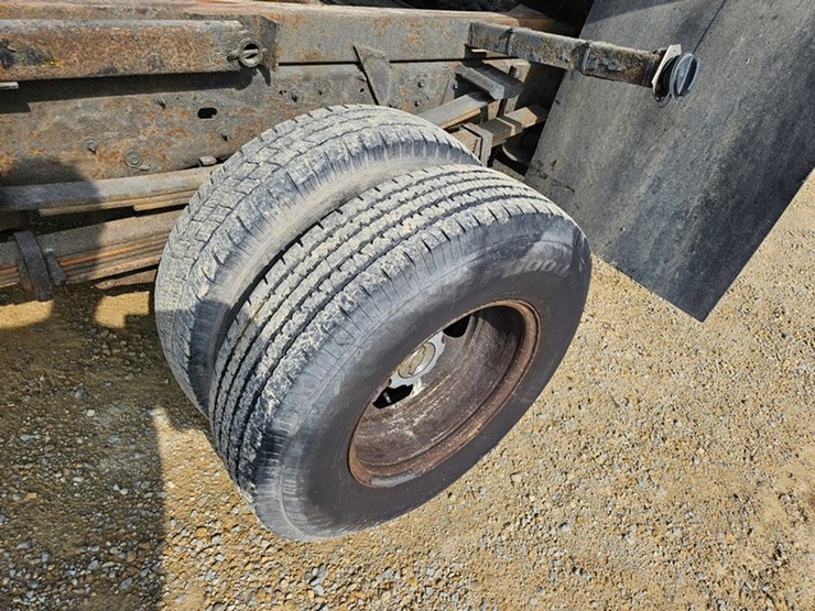 2007-chevrolet-3500hd-image-30