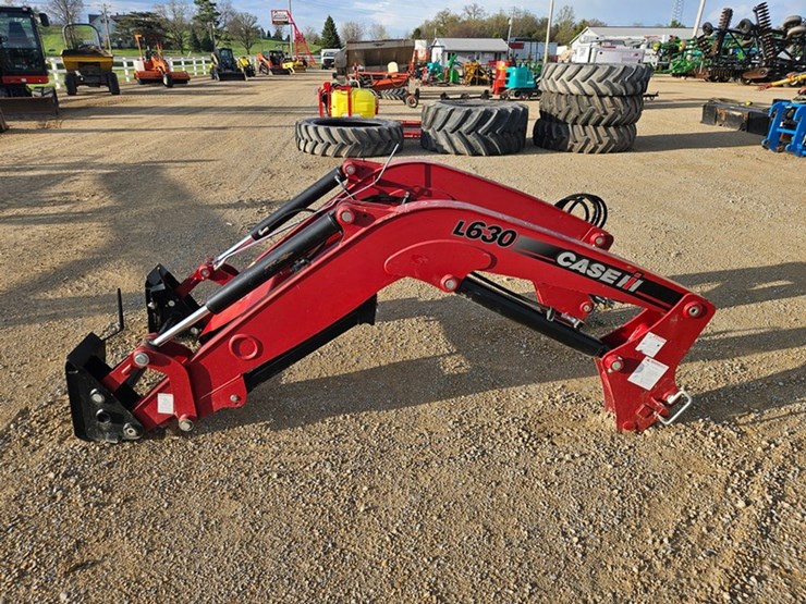 case-ih-l630-image-2
