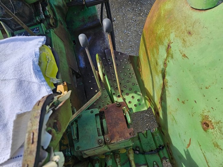 2020-john-deere-2020-image-24
