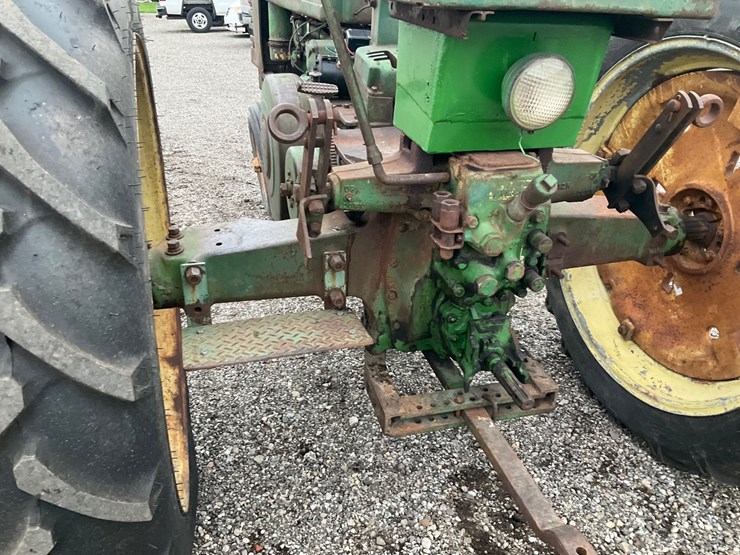 1952-john-deere-b-image-18
