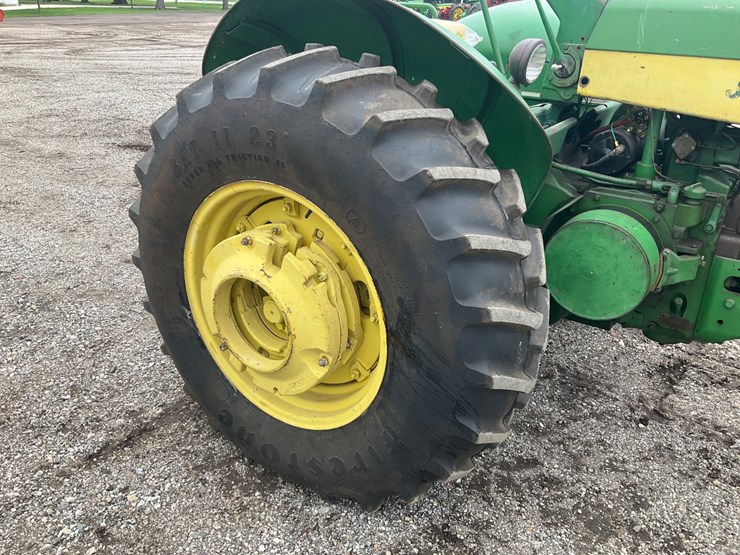 1958-john-deere-730-image-16