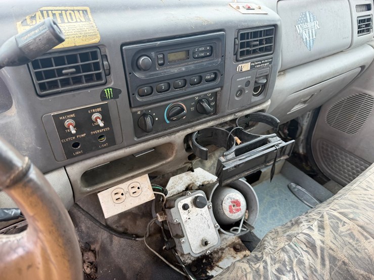 2001-ford-f450-image-10