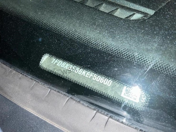 2019-ford-f350-image-14