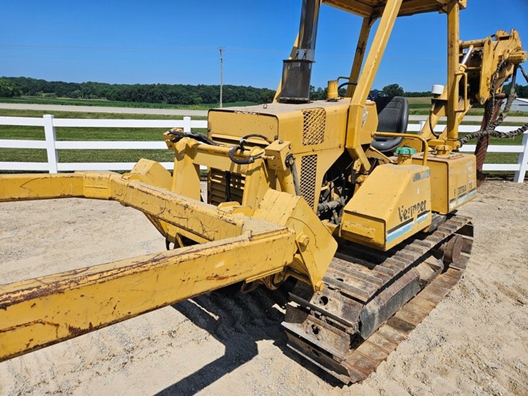 john-deere-18-image-10